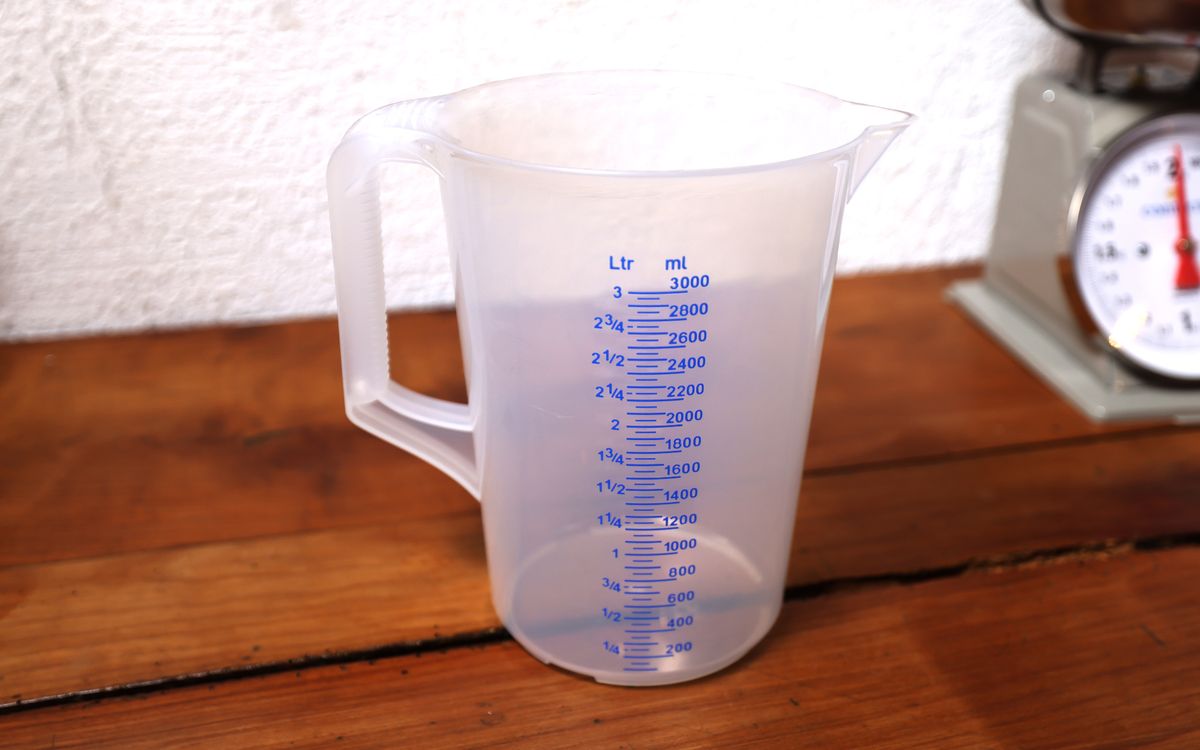 Großer Messbecher - 3 Liter